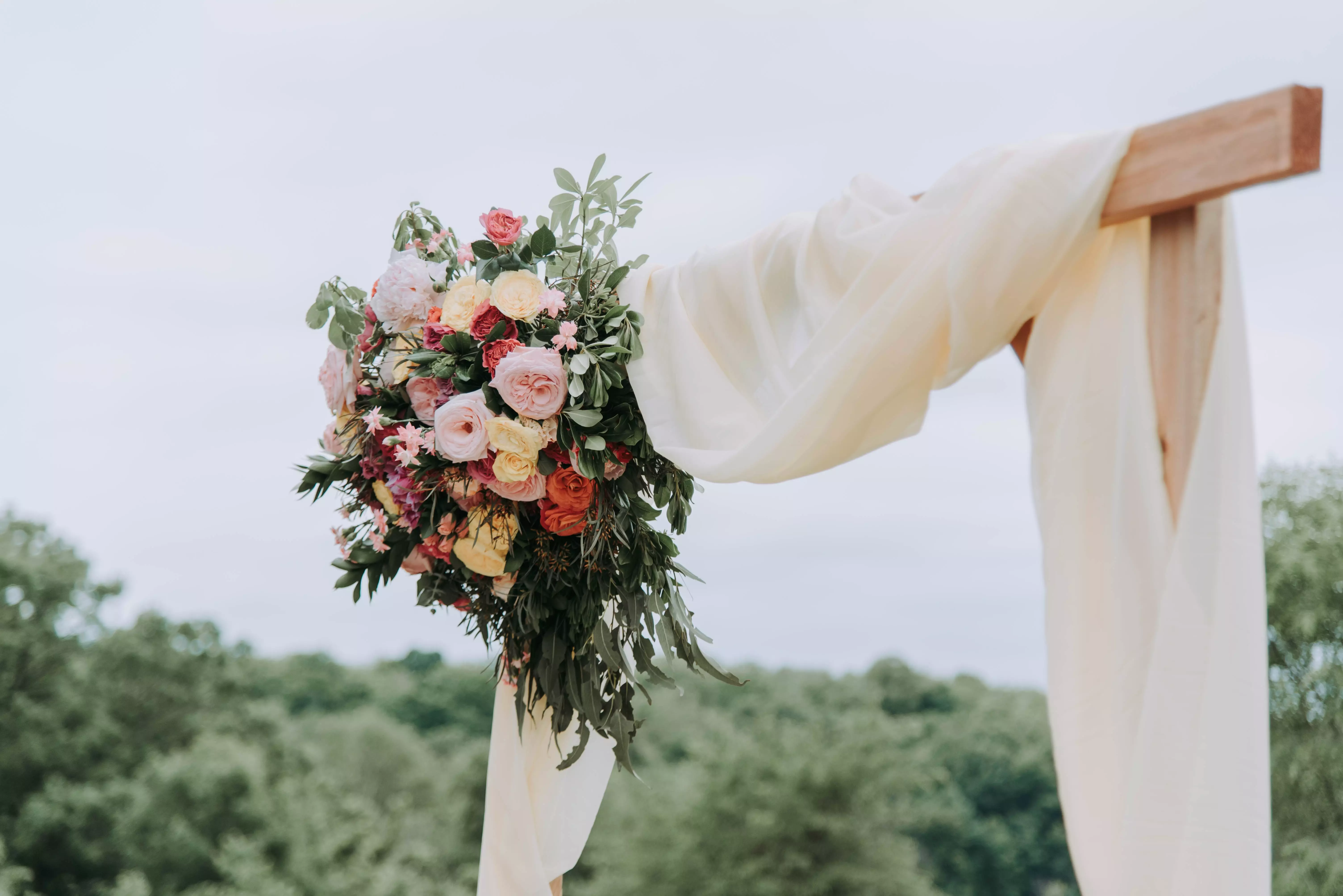 photo-by samantha-gades-x40Q9jrEVT0-unsplash
